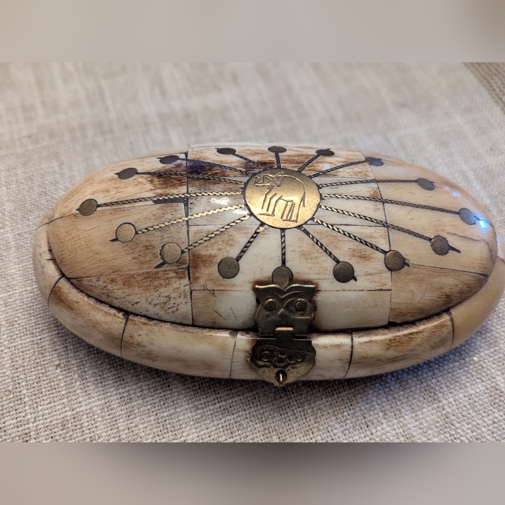 Vintage Oval Trinket Box with Elephant Design